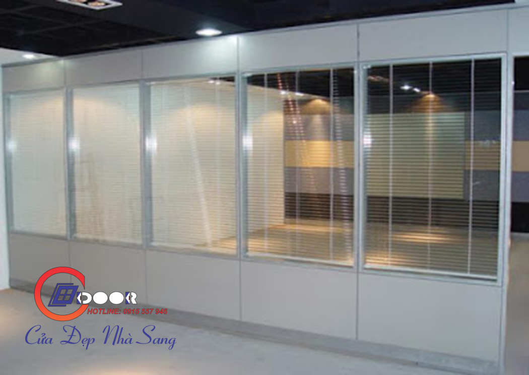 Vách kính cố định lõi thép cho văn phòng